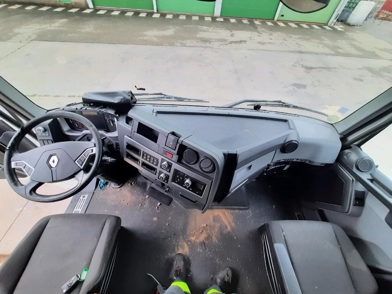 יחידת טרקטור RENAULT T 440: תמונה 12