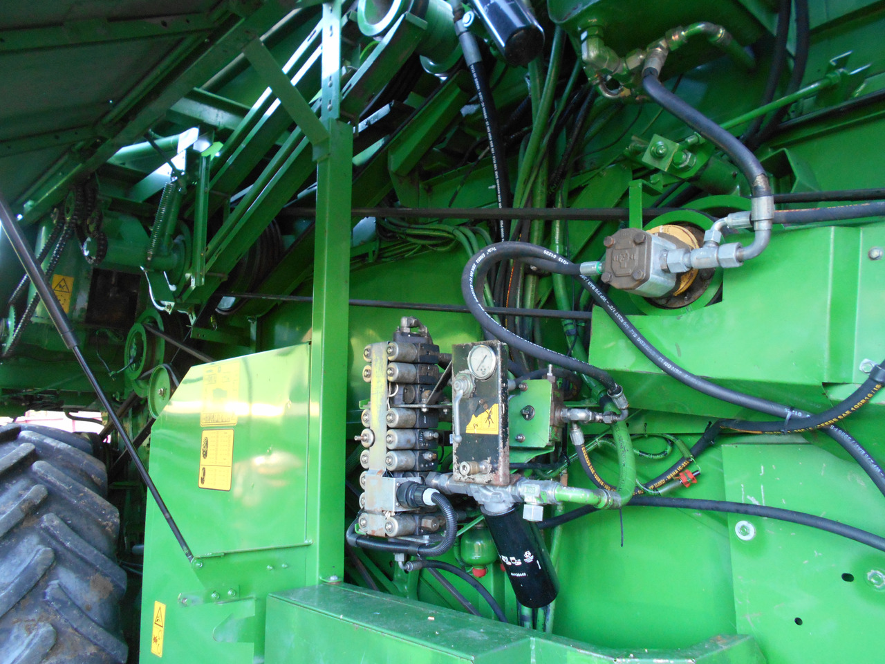 Kombajn do zboża John deer 2258 - מקצרת קומבינה: תמונה 5 Kombajn do zboża John deer 2258 - מקצרת קומבינה: תמונה 5