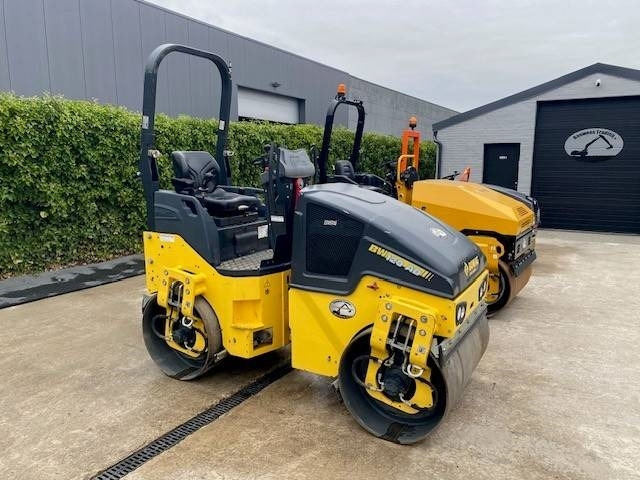 Bomag BW 120 AD-5 - רולר כביש: תמונה 2 Bomag BW 120 AD-5 - רולר כביש: תמונה 2