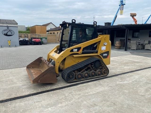 CAT 247 B 3 - מעמיס היגוי החלקה: תמונה 4 CAT 247 B 3 - מעמיס היגוי החלקה: תמונה 4