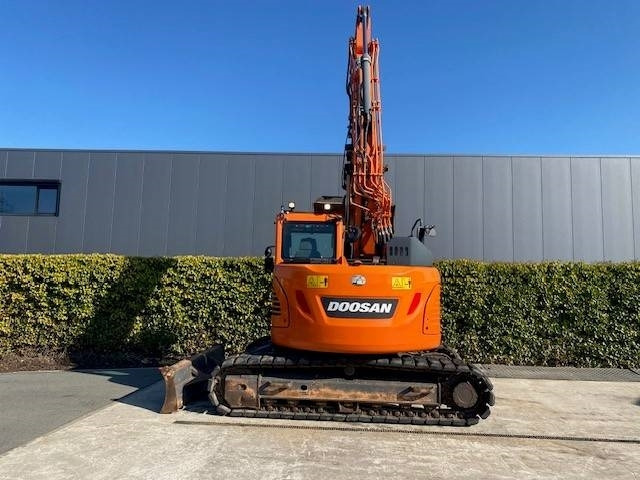 Doosan DX140LCR-5 - מחפר סורק: תמונה 2 Doosan DX140LCR-5 - מחפר סורק: תמונה 2