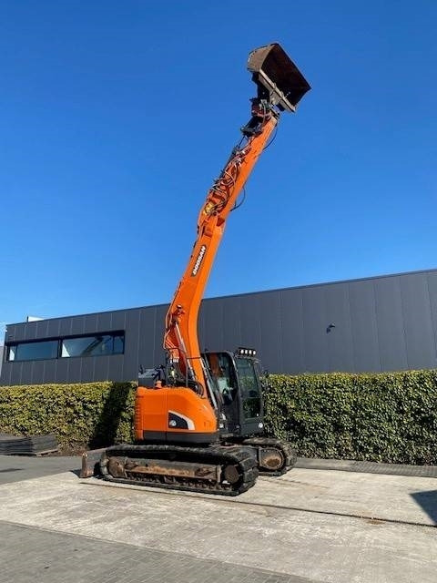 Doosan DX140LCR-5 - מחפר סורק: תמונה 3 Doosan DX140LCR-5 - מחפר סורק: תמונה 3