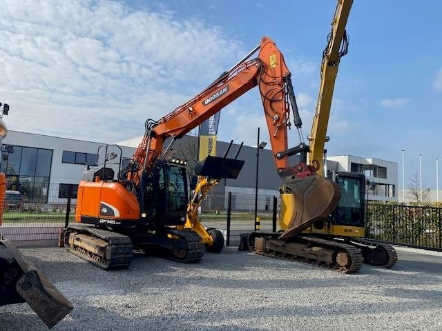 Doosan DX140LCR-5 - מחפר סורק: תמונה 2 Doosan DX140LCR-5 - מחפר סורק: תמונה 2