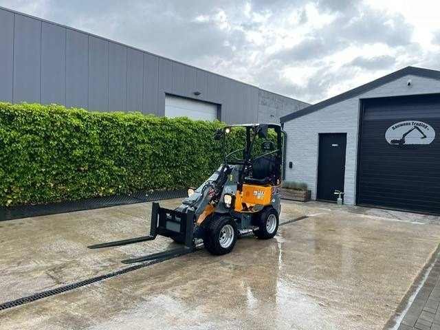 GiANT G 1200 TELE - מעמיס גלגלים: תמונה 3 GiANT G 1200 TELE - מעמיס גלגלים: תמונה 3