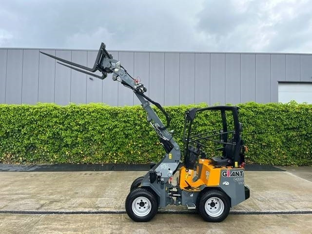 GiANT G 1200 TELE - מעמיס גלגלים: תמונה 1 GiANT G 1200 TELE - מעמיס גלגלים: תמונה 1