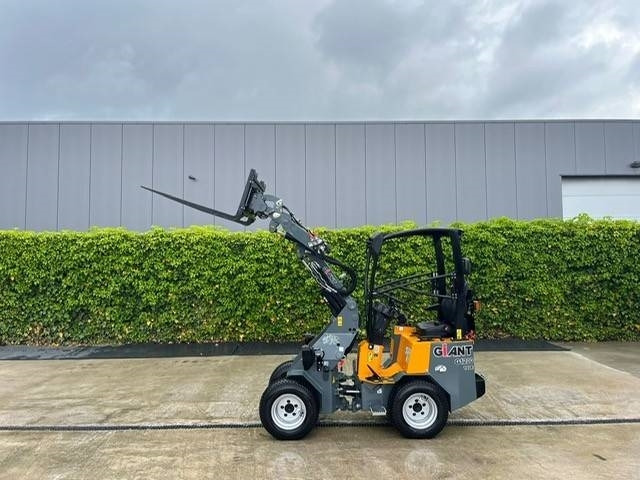 GiANT G 1200 TELE - מעמיס גלגלים: תמונה 2 GiANT G 1200 TELE - מעמיס גלגלים: תמונה 2