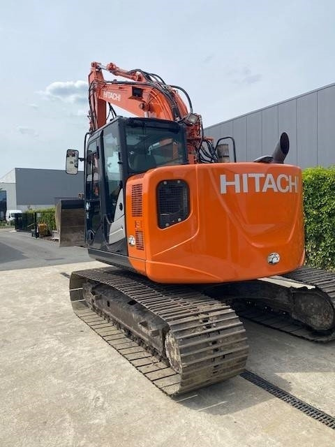 מחפר סורק Hitachi ZX 135 US 5-B: תמונה 19