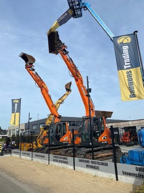 מחפר סורק Hitachi ZX 135 US 5-B: תמונה 25