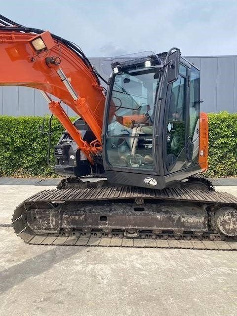 מחפר סורק Hitachi ZX 135 US 5-B: תמונה 11