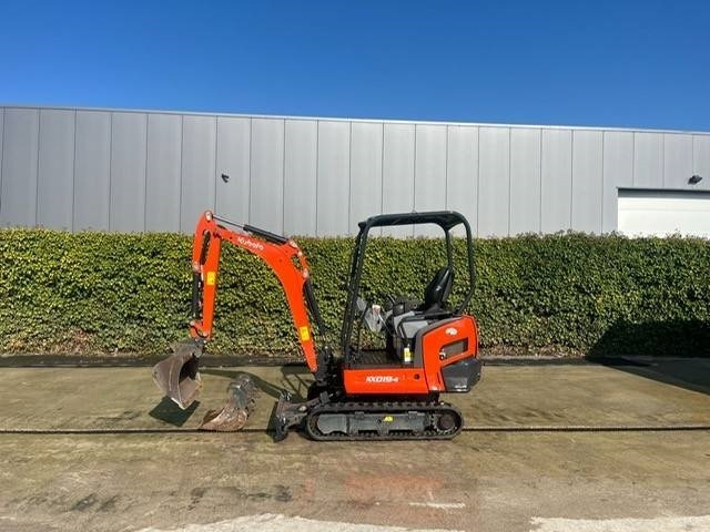 Kubota KX 019-4 - מיני מחפר: תמונה 1 Kubota KX 019-4 - מיני מחפר: תמונה 1