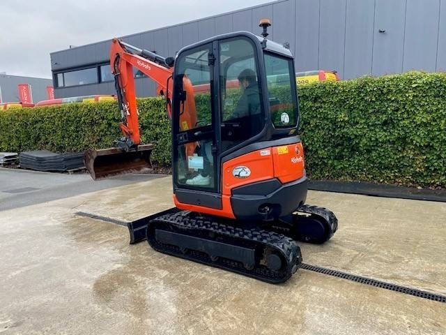 Kubota U 27-4 - מיני מחפר: תמונה 1 Kubota U 27-4 - מיני מחפר: תמונה 1