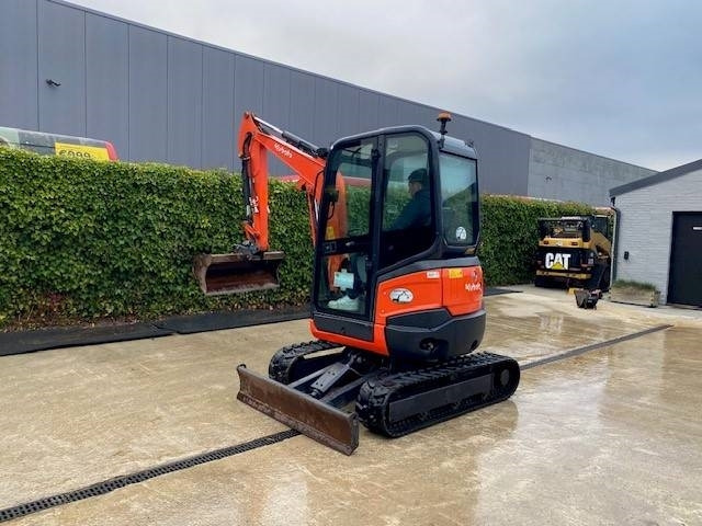 Kubota U 27-4 - מיני מחפר: תמונה 3 Kubota U 27-4 - מיני מחפר: תמונה 3