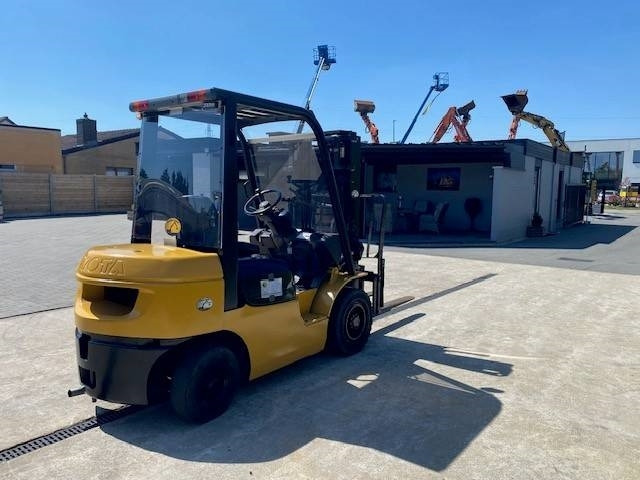Toyota 7 FDF 25 - מלגזת סולר: תמונה 4 Toyota 7 FDF 25 - מלגזת סולר: תמונה 4