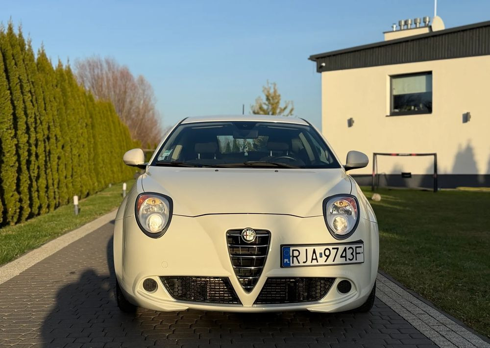 Alfa Romeo Mito - מכונית: תמונה 2 Alfa Romeo Mito - מכונית: תמונה 2
