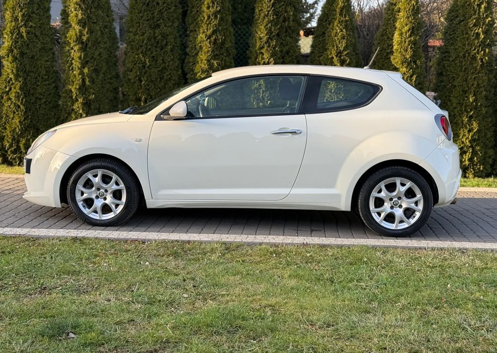 Alfa Romeo Mito - מכונית: תמונה 4 Alfa Romeo Mito - מכונית: תמונה 4