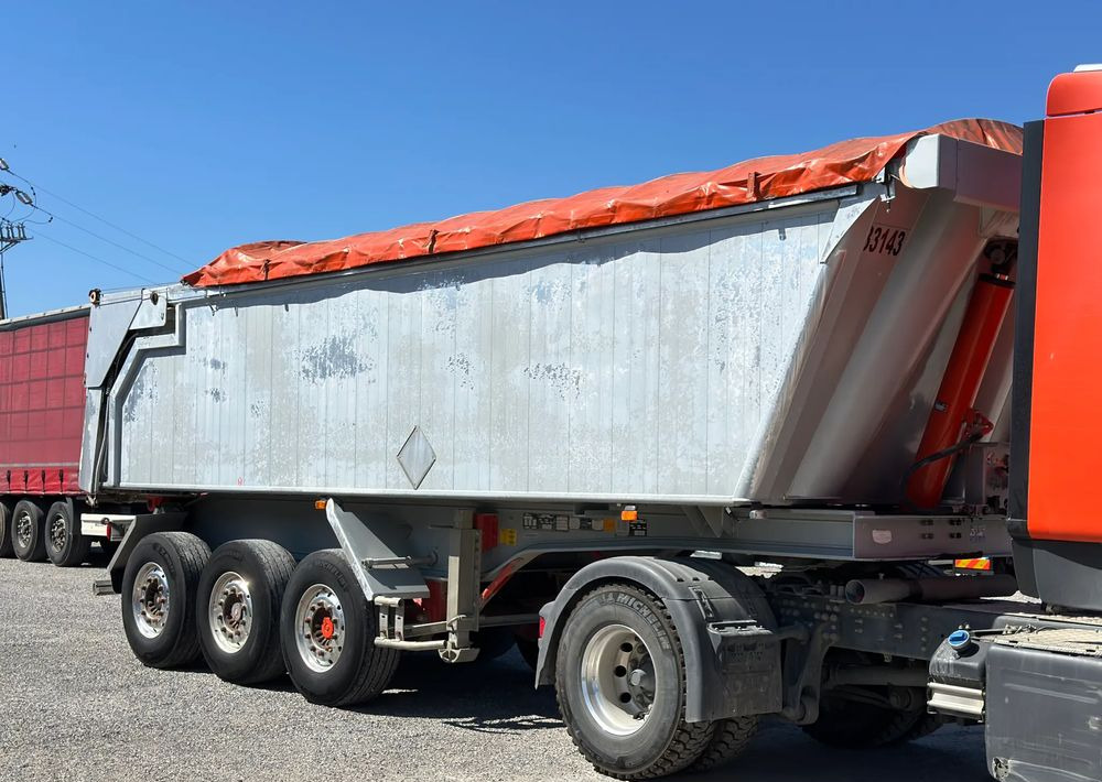 Benalu 25 m3 OSIE SAF HYDRAULICZNA KLAPA ELEKRYCZNY DACH - סמיטריילר עם מזהיר: תמונה 1 Benalu 25 m3 OSIE SAF HYDRAULICZNA KLAPA ELEKRYCZNY DACH - סמיטריילר עם מזהיר: תמונה 1