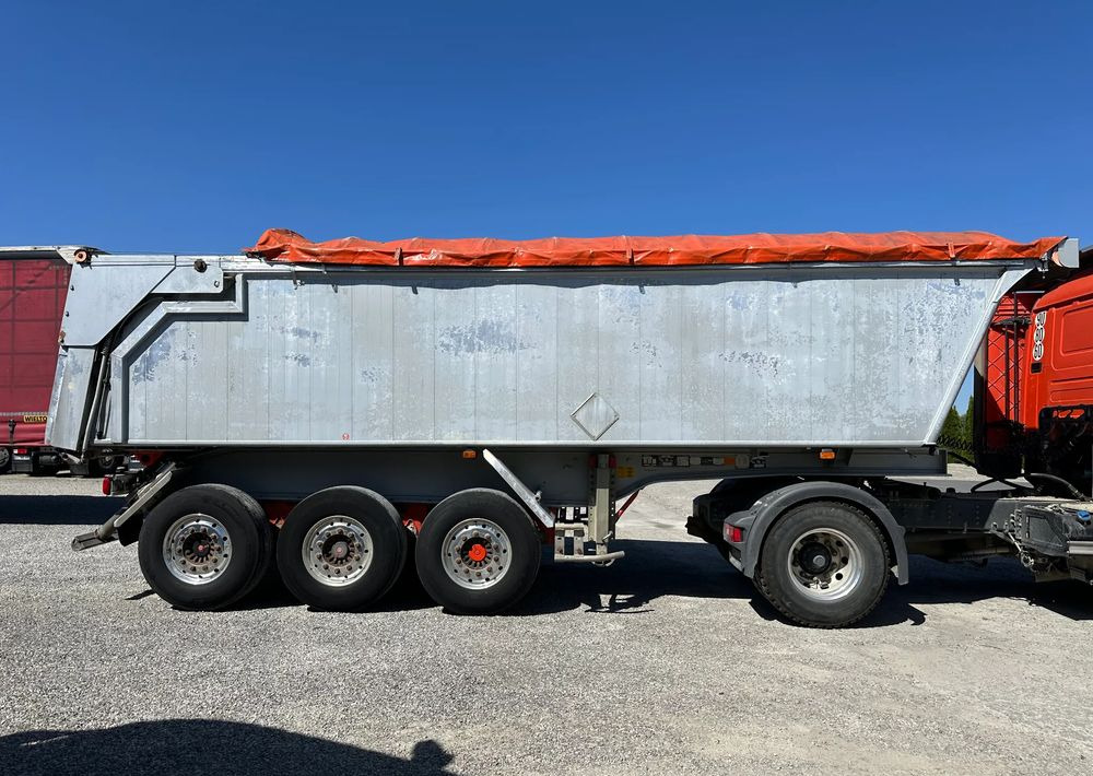 Benalu 25 m3 OSIE SAF HYDRAULICZNA KLAPA ELEKRYCZNY DACH - סמיטריילר עם מזהיר: תמונה 4 Benalu 25 m3 OSIE SAF HYDRAULICZNA KLAPA ELEKRYCZNY DACH - סמיטריילר עם מזהיר: תמונה 4