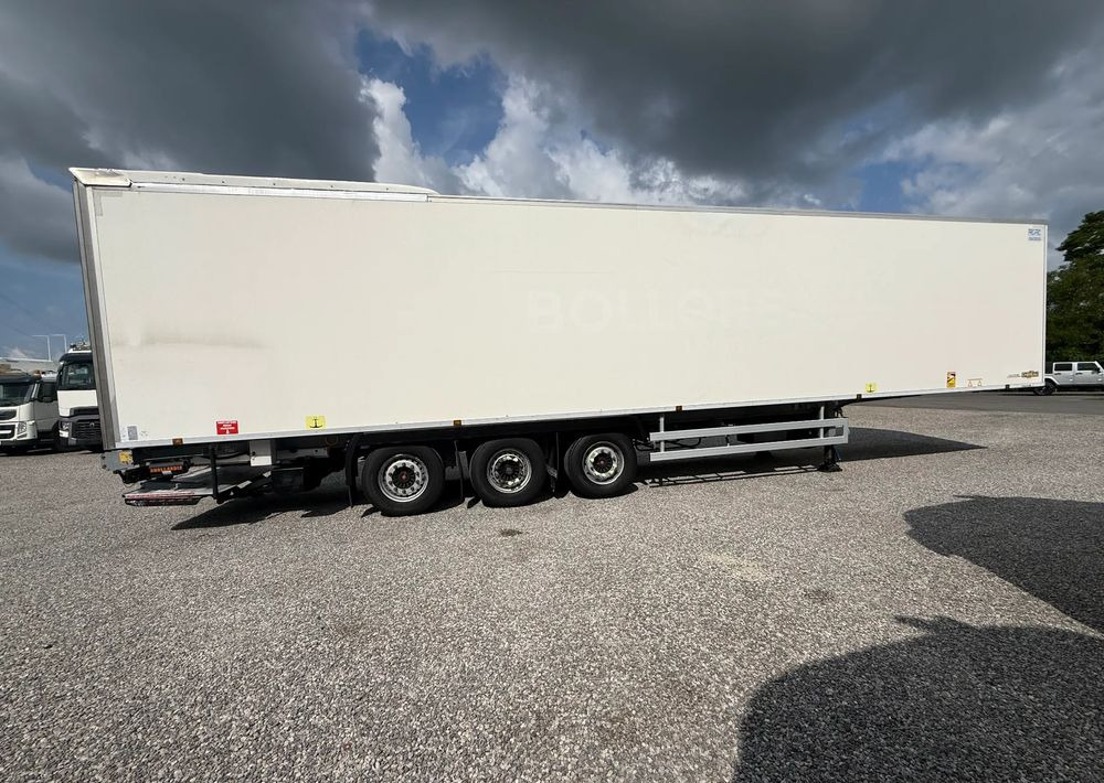 Chereau THERMO KING SLXe DIESEL/ELEKTRYK OSIE SAF - סמיטריילר עם קירור: תמונה 4 Chereau THERMO KING SLXe DIESEL/ELEKTRYK OSIE SAF - סמיטריילר עם קירור: תמונה 4