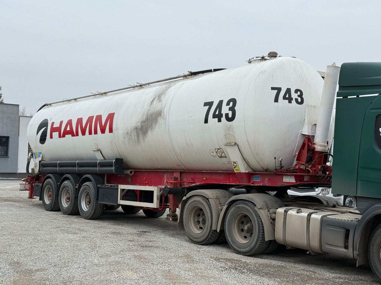Feldbinder KIP 60.3 SILO AXLE BPW - סמיטריילר Silo: תמונה 1 Feldbinder KIP 60.3 SILO AXLE BPW - סמיטריילר Silo: תמונה 1