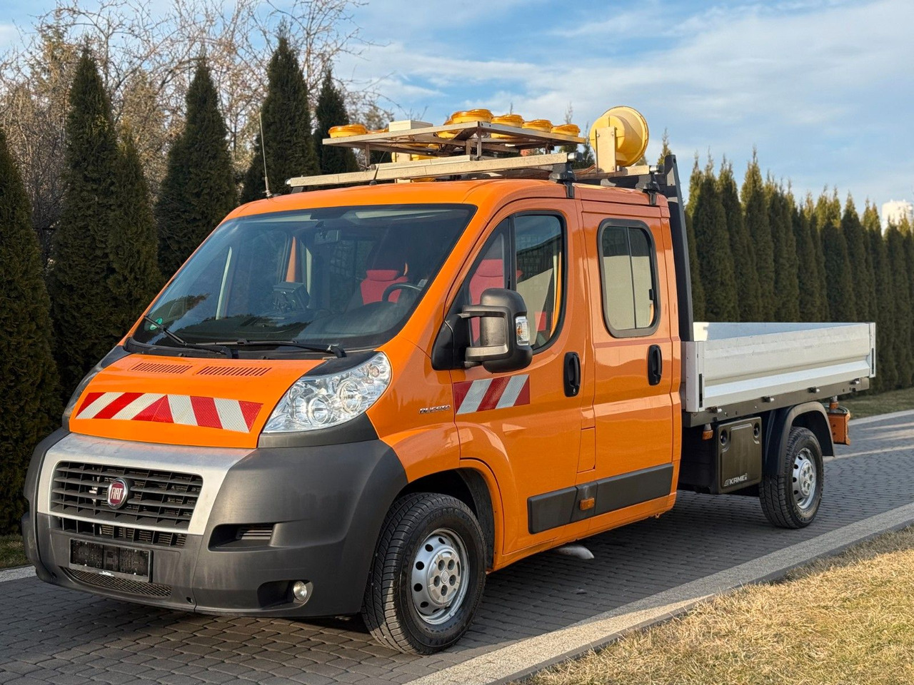 Fiat DUCATO WEBASTO DOPPLECABINE 7 SEAT - כלי רכב מסחרי במיטה שטוחה: תמונה 1 Fiat DUCATO WEBASTO DOPPLECABINE 7 SEAT - כלי רכב מסחרי במיטה שטוחה: תמונה 1