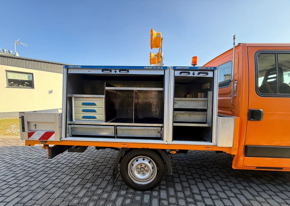 Iveco DAILY 35S13 - כלי רכב מסחרי עם וילונות צד: תמונה 5 Iveco DAILY 35S13 - כלי רכב מסחרי עם וילונות צד: תמונה 5