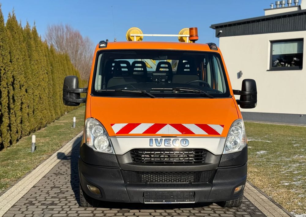 Iveco DAILY 35S13 - כלי רכב מסחרי עם וילונות צד: תמונה 2 Iveco DAILY 35S13 - כלי רכב מסחרי עם וילונות צד: תמונה 2
