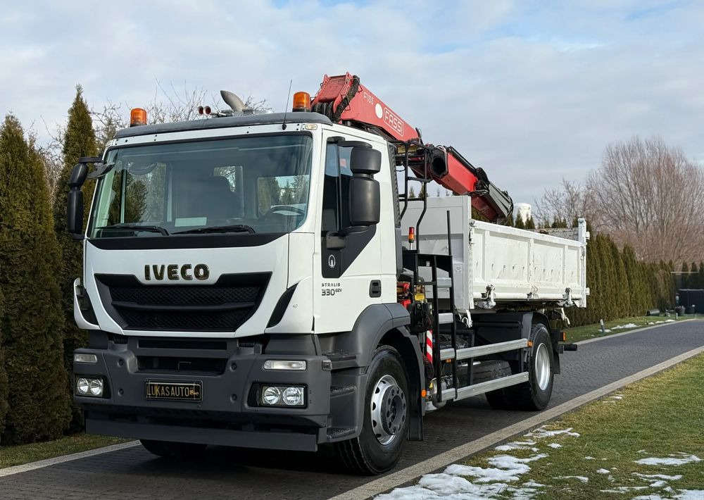 Iveco STRALIS 330 / 4x2 / FASSI F135 / WYWROTKA - מזהיר: תמונה 3 Iveco STRALIS 330 / 4x2 / FASSI F135 / WYWROTKA - מזהיר: תמונה 3