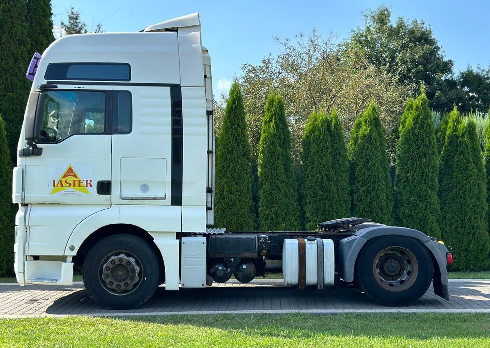 MAN TGX 18.440 RETARDER MANUAL - יחידת טרקטור: תמונה 4 MAN TGX 18.440 RETARDER MANUAL - יחידת טרקטור: תמונה 4