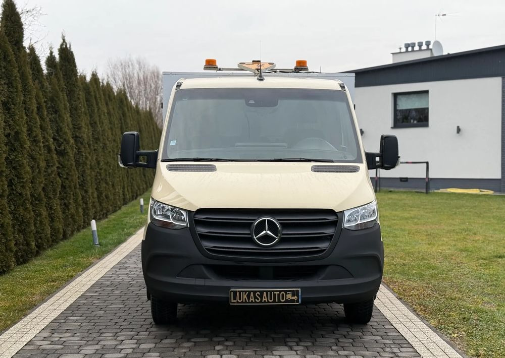 Mercedes-Benz SPRINTER WYWROTKA - כלי רכב מסחרי מזהיר: תמונה 2 Mercedes-Benz SPRINTER WYWROTKA - כלי רכב מסחרי מזהיר: תמונה 2