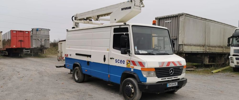 Mercedes-Benz VARIO 815D 17 M - פלטפורמה אווירית מותקנת על משאית: תמונה 3 Mercedes-Benz VARIO 815D 17 M - פלטפורמה אווירית מותקנת על משאית: תמונה 3