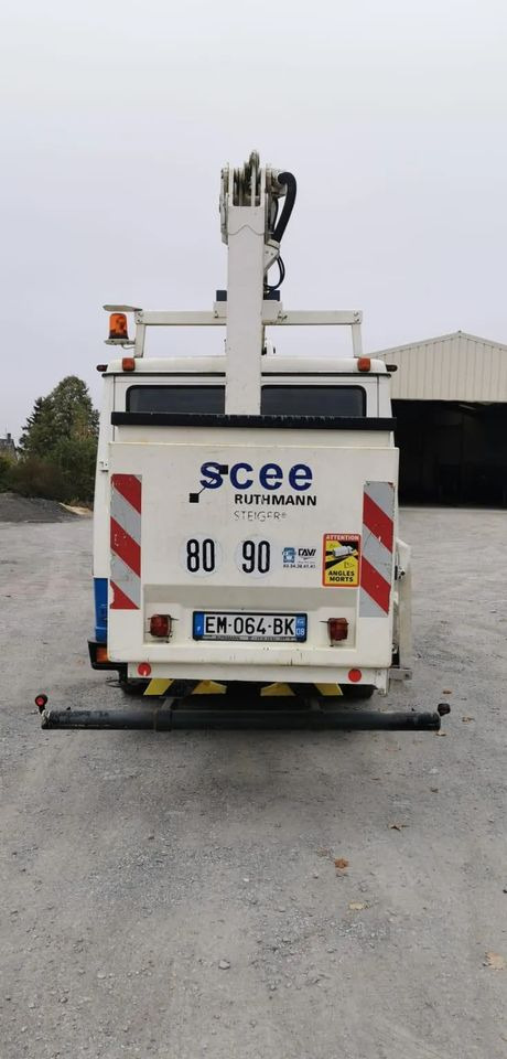 Mercedes-Benz VARIO 815D 17 M - פלטפורמה אווירית מותקנת על משאית: תמונה 5 Mercedes-Benz VARIO 815D 17 M - פלטפורמה אווירית מותקנת על משאית: תמונה 5