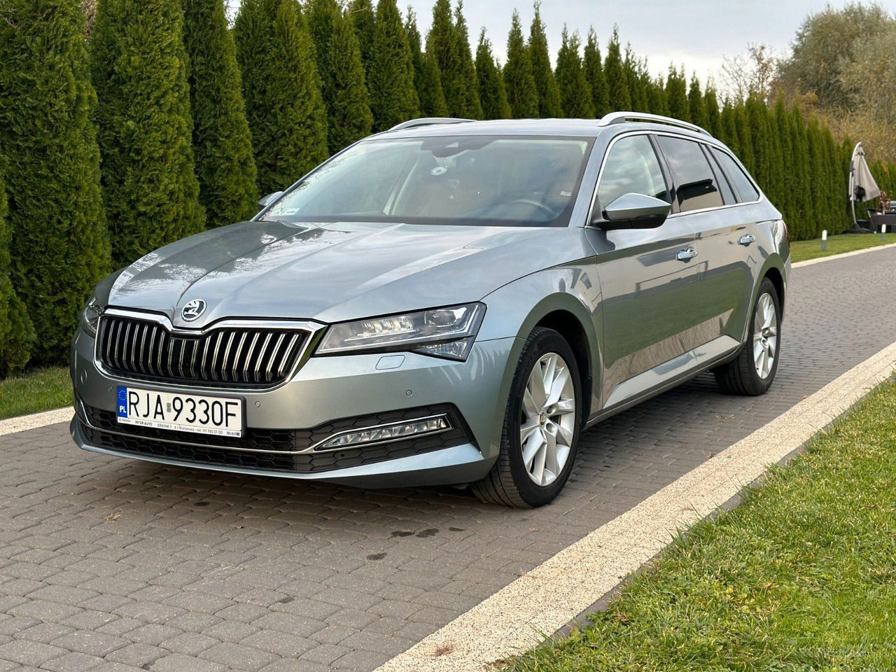 Skoda Superb 2.0 TDI SCR 147kW DSG STYLE COMBI - מכונית: תמונה 1 Skoda Superb 2.0 TDI SCR 147kW DSG STYLE COMBI - מכונית: תמונה 1