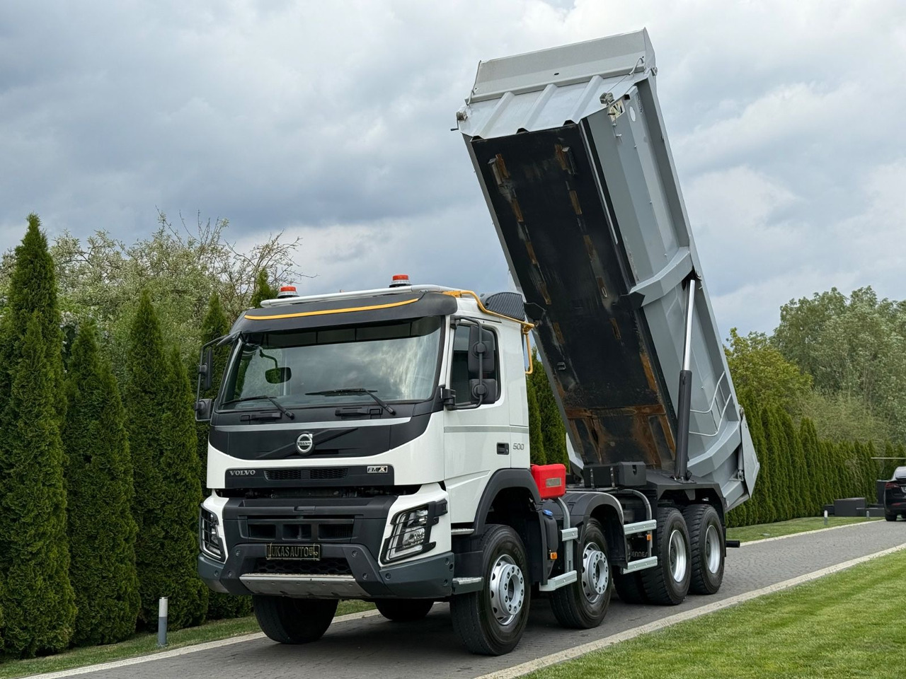Volvo FMX 500 8X4 RETARDER - מזהיר: תמונה 1 Volvo FMX 500 8X4 RETARDER - מזהיר: תמונה 1
