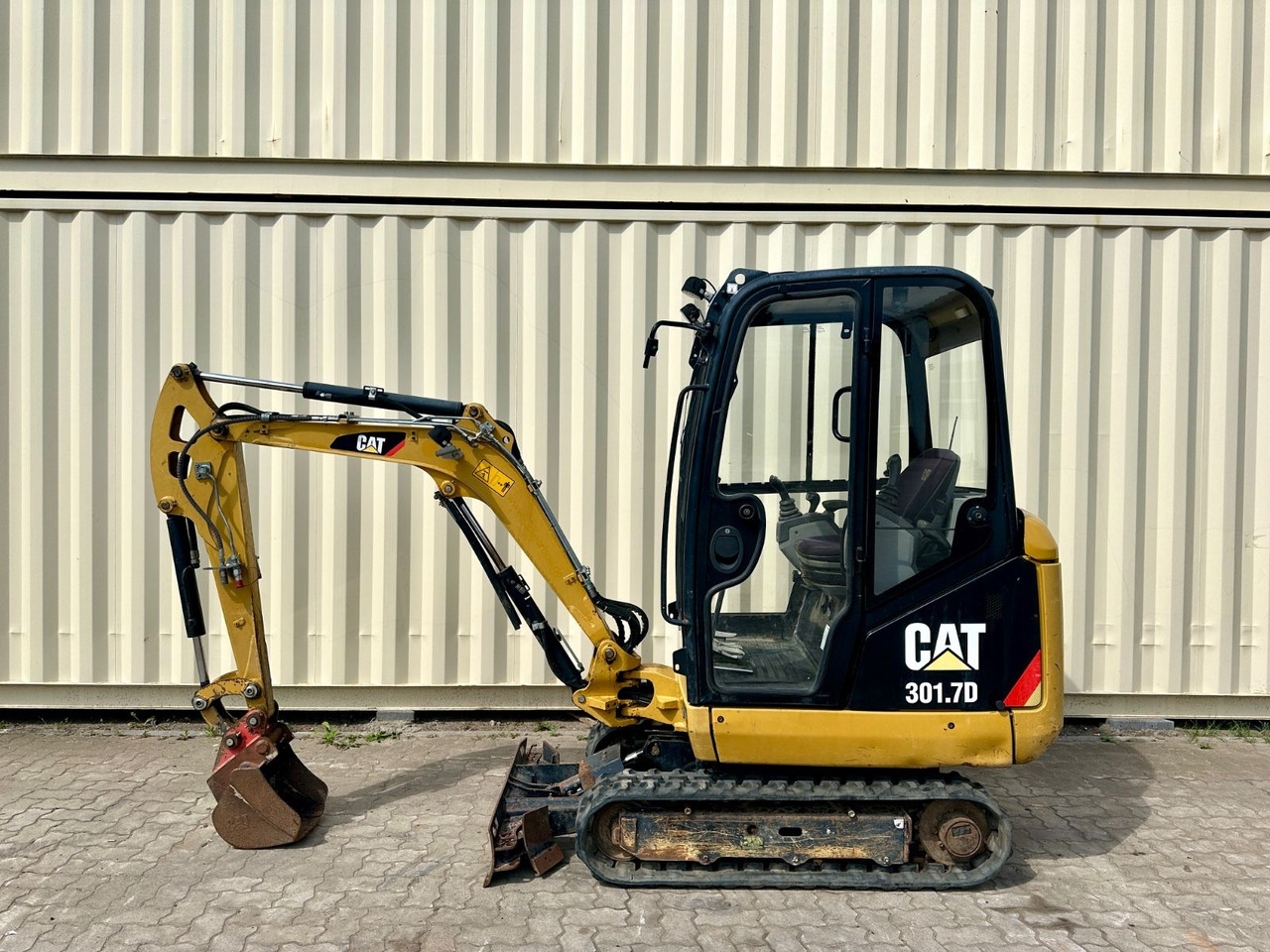 CAT 301.7D / 2014 Baujahr / 2.796 H - מיני מחפר: תמונה 1 CAT 301.7D / 2014 Baujahr / 2.796 H - מיני מחפר: תמונה 1