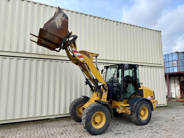 CAT 908H2 / Deutsche Maschine / Schaufel + Gabel - מעמיס גלגלים: תמונה 2 CAT 908H2 / Deutsche Maschine / Schaufel + Gabel - מעמיס גלגלים: תמונה 2