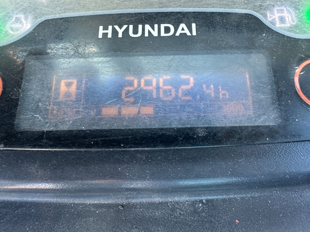 מיני מחפר Hyundai Robex25Z-9AK / 2018 BJ / 2.962 H / 2.580 KG: תמונה 14 מיני מחפר Hyundai Robex25Z-9AK / 2018 BJ / 2.962 H / 2.580 KG: תמונה 14