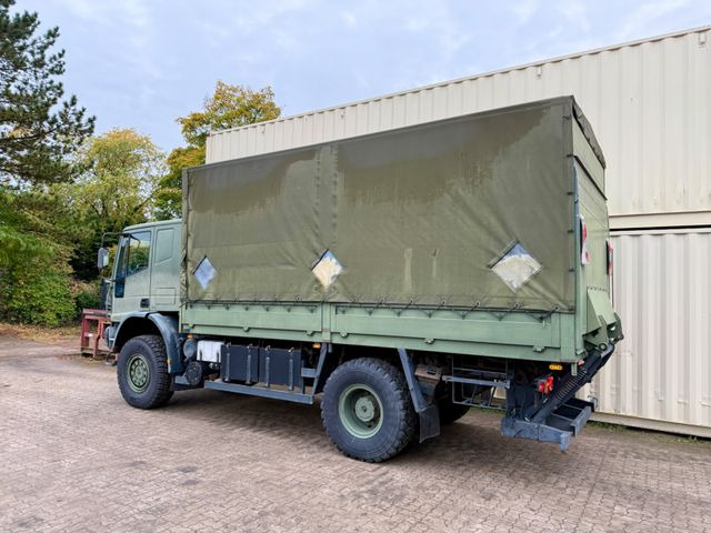 Iveco 140E24 4x4 / Armee / / Camper - משאית וילונות צד: תמונה 4 Iveco 140E24 4x4 / Armee / / Camper - משאית וילונות צד: תמונה 4