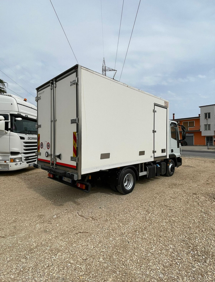 IVECO EUROCARGO 75E18 - משאית קירור: תמונה 2 IVECO EUROCARGO 75E18 - משאית קירור: תמונה 2