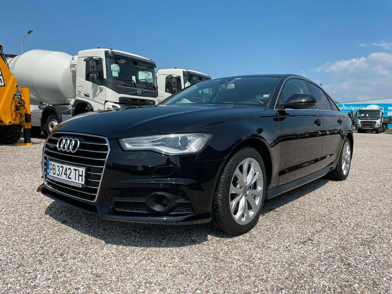 Audi A6 2.0 TDI S tronic quattro - סדאן: תמונה 3 Audi A6 2.0 TDI S tronic quattro - סדאן: תמונה 3