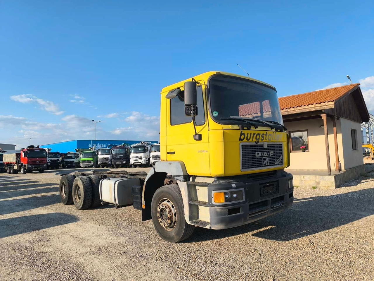 MAN 26.310 - משאית עם שלדת תא: תמונה 1 MAN 26.310 - משאית עם שלדת תא: תמונה 1