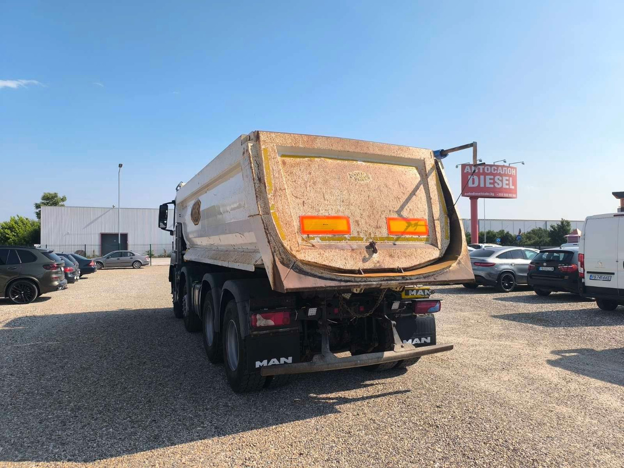 MAN TGS 41.420 MEILLER KIPPER - משאית דילוג העמסה: תמונה 5 MAN TGS 41.420 MEILLER KIPPER - משאית דילוג העמסה: תמונה 5