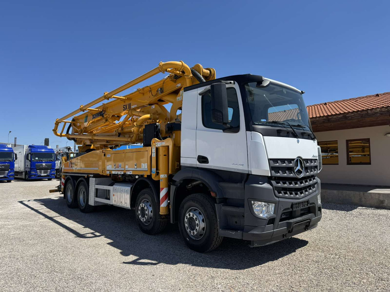 MERCEDES-BENZ AROCS 4442 SCHWING S43SX - משאית משאבת בטון: תמונה 1 MERCEDES-BENZ AROCS 4442 SCHWING S43SX - משאית משאבת בטון: תמונה 1