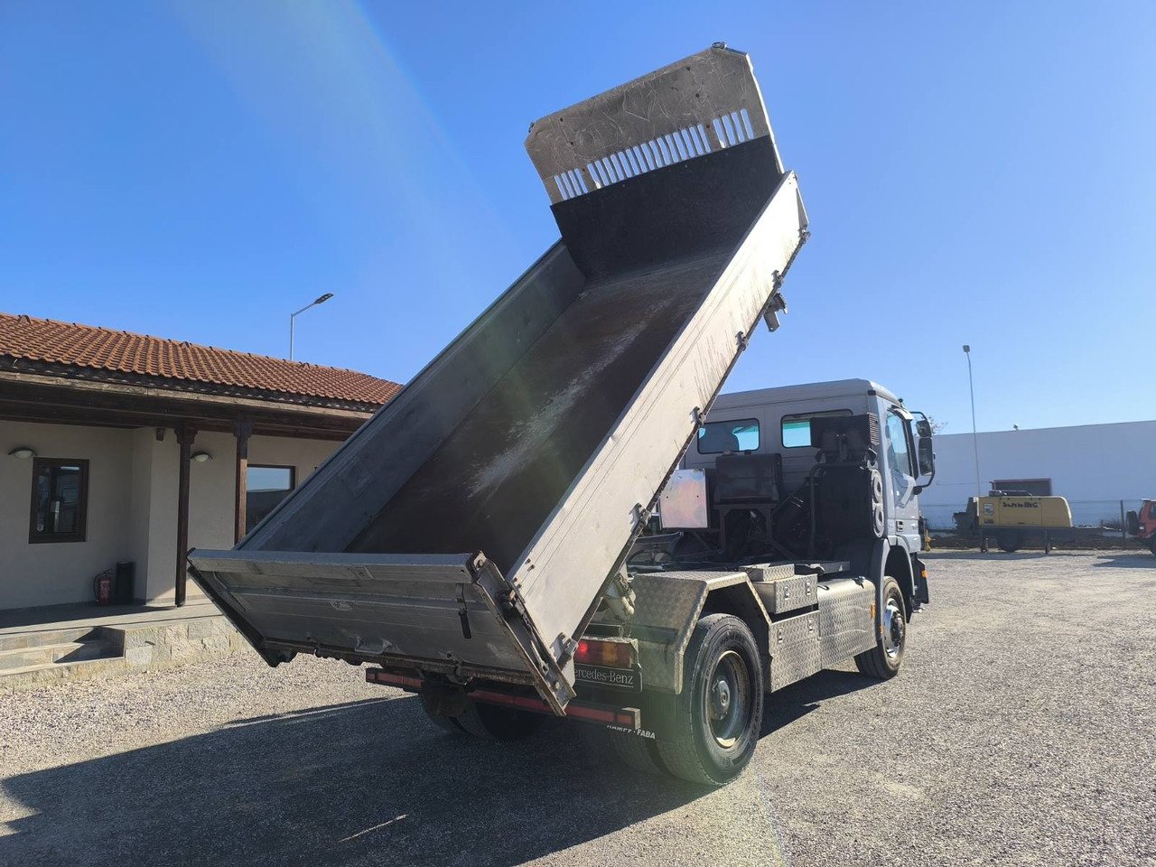 הַחכָּרָה MERCEDES-BENZ Actros 1855 4X4 MERCEDES-BENZ Actros 1855 4X4: תמונה 13 הַחכָּרָה MERCEDES-BENZ Actros 1855 4X4 MERCEDES-BENZ Actros 1855 4X4: תמונה 13