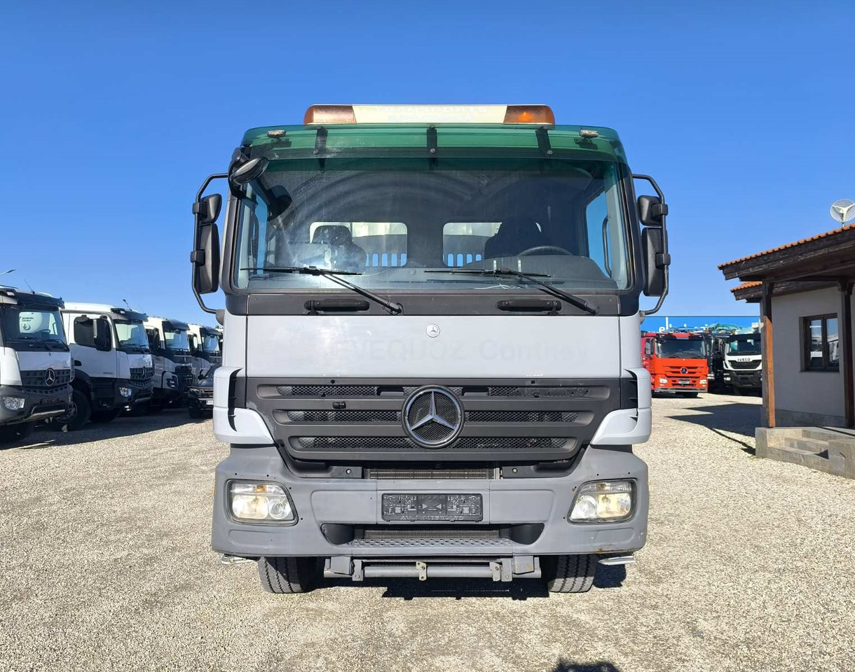 MERCEDES-BENZ Actros 1855 4X4 - מזהיר: תמונה 2 MERCEDES-BENZ Actros 1855 4X4 - מזהיר: תמונה 2