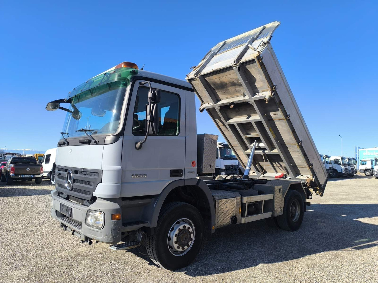 הַחכָּרָה MERCEDES-BENZ Actros 1855 4X4 MERCEDES-BENZ Actros 1855 4X4: תמונה 14 הַחכָּרָה MERCEDES-BENZ Actros 1855 4X4 MERCEDES-BENZ Actros 1855 4X4: תמונה 14