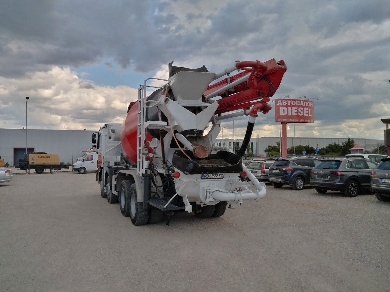 Mercedes-Benz ACTROS 3240 Putzmeister 26.67S - משאית משאבת בטון: תמונה 5 Mercedes-Benz ACTROS 3240 Putzmeister 26.67S - משאית משאבת בטון: תמונה 5