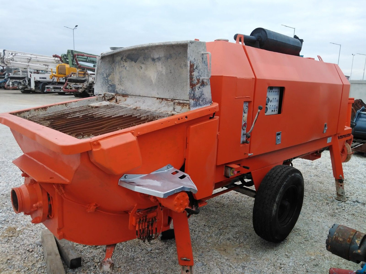PUTZMEISTER BSA 1407 D - משאבת בטון נייחת: תמונה 5 PUTZMEISTER BSA 1407 D - משאבת בטון נייחת: תמונה 5