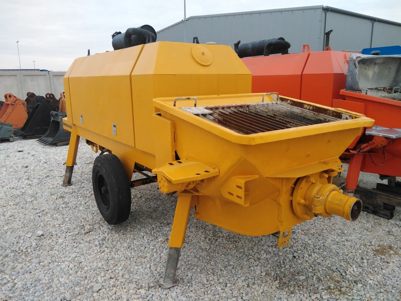 PUTZMEISTER BSA 1407 D - משאבת בטון נייחת: תמונה 5 PUTZMEISTER BSA 1407 D - משאבת בטון נייחת: תמונה 5