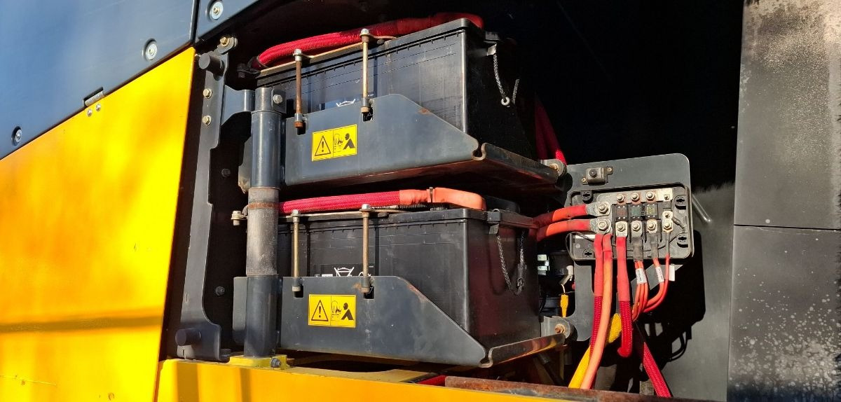 BOMAG DE BM 2200/75 Stage IV/Tier 4f - מכונת אספלט: תמונה 4 BOMAG DE BM 2200/75 Stage IV/Tier 4f - מכונת אספלט: תמונה 4