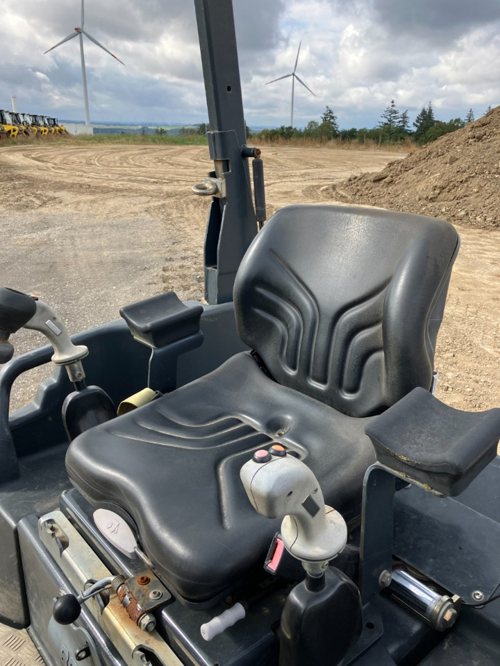 רולר BOMAG DE BW 135 AD-5 Stage IIIa/Tier 4i: תמונה 7 רולר BOMAG DE BW 135 AD-5 Stage IIIa/Tier 4i: תמונה 7